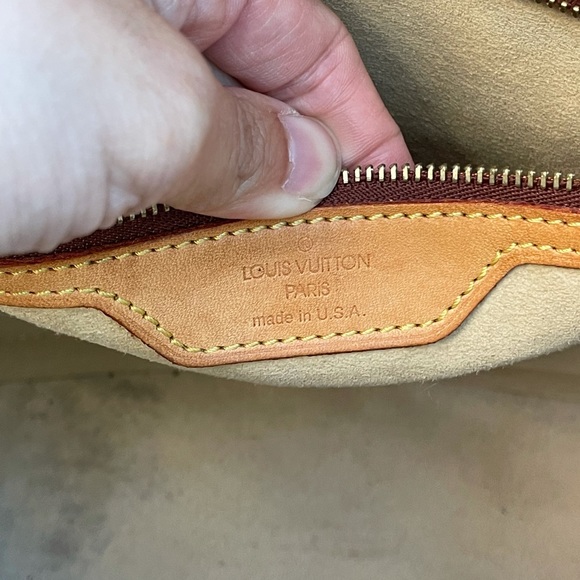 Louis Vuitton Babylone shoulder bag with zipper - Picture 13 of 13